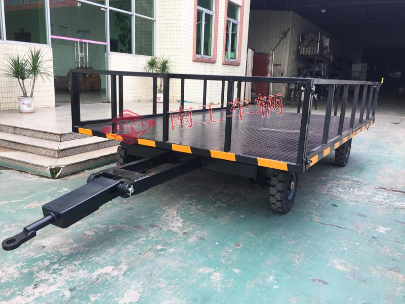 无动力叉车牵引6吨护栏型米兰（中国）黑色