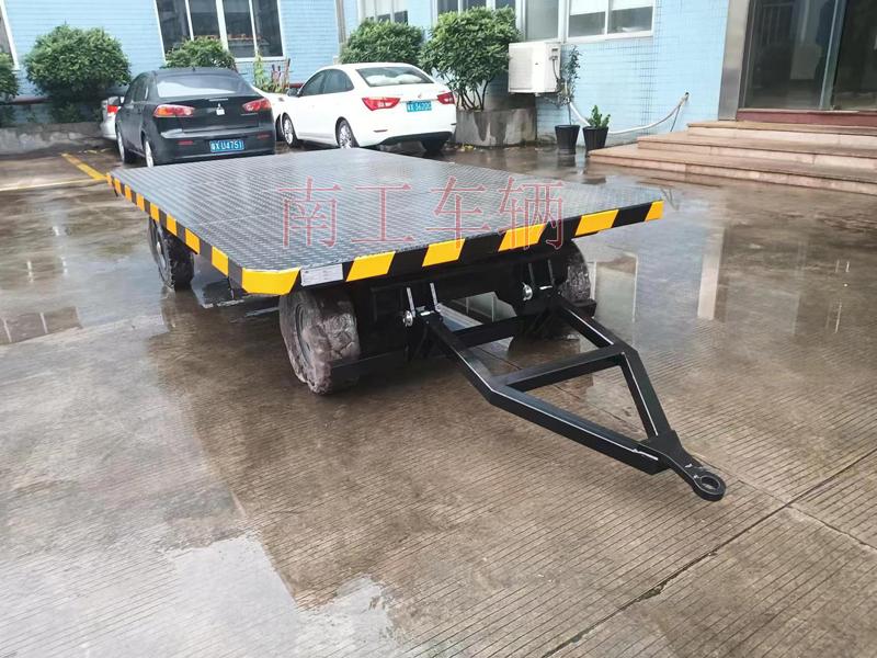 5吨无动力叉车牵引米兰（中国）