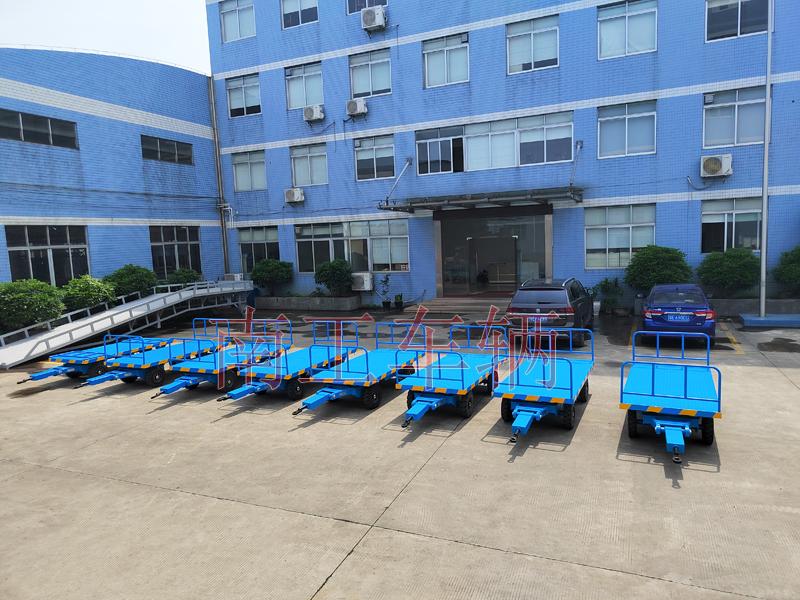 3吨无动力牵引米兰（中国）组前后可拆护栏