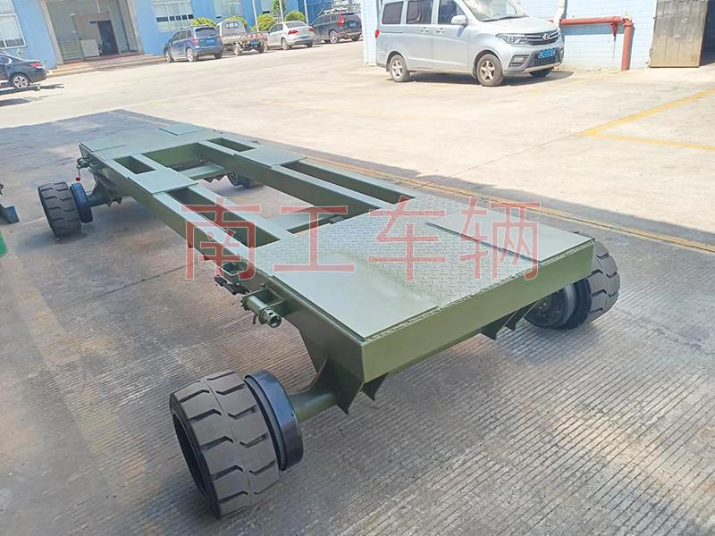 8吨牵引式船艇转运工具米兰（中国）