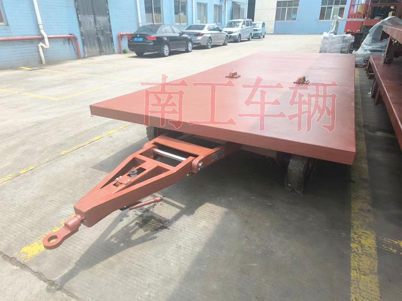 3.5吨米兰（中国） 拼接款牵引平板车