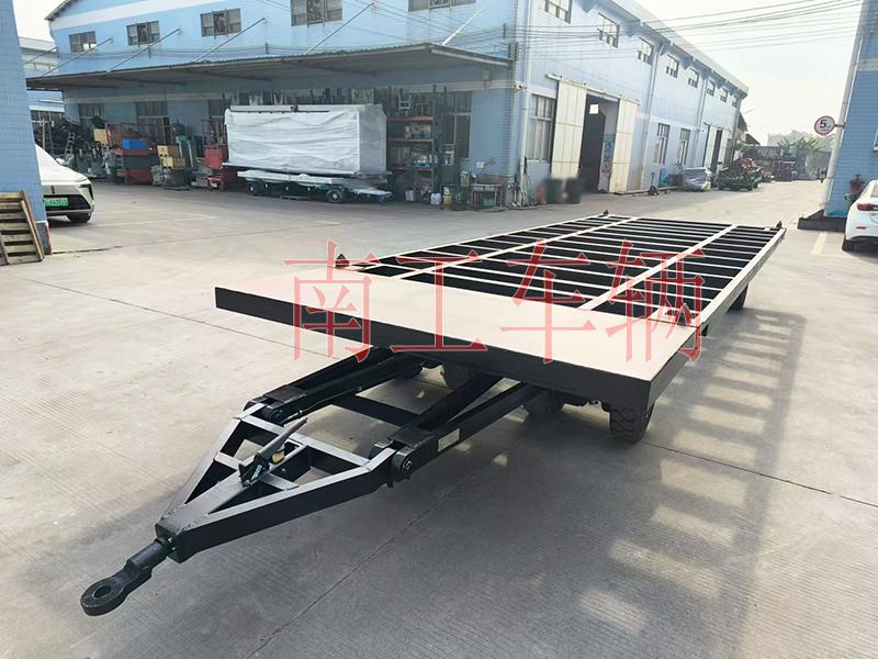 12吨骨架式米兰（中国） 带角锁刹车全挂车