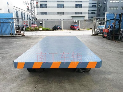 25吨重型牵引米兰（中国）3I.jpg