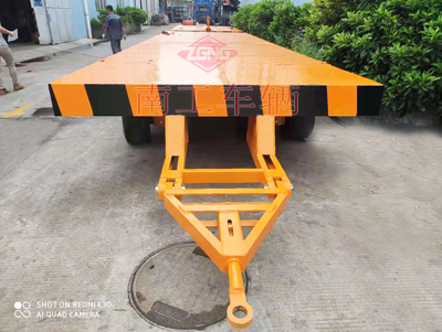 30吨重型米兰（中国）带四个转盘1I.jpg