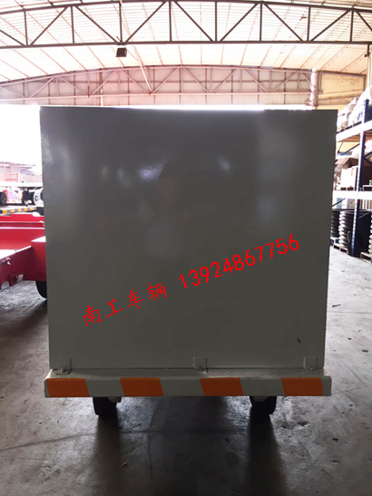 带工具柜1吨米兰（中国）4I.jpg