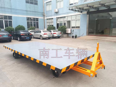 10吨中型牵引米兰（中国）4I.jpg