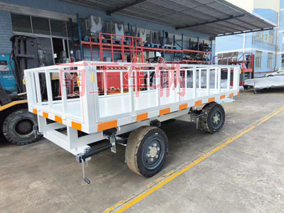 3吨护栏型米兰（中国） 白色1I.jpg