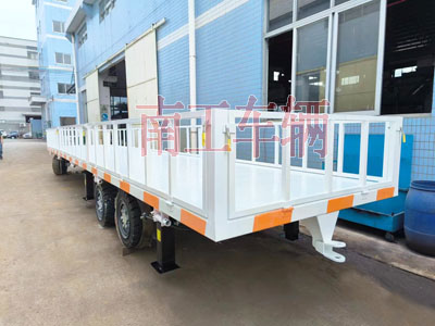3吨护栏型米兰（中国） 白色3I.jpg