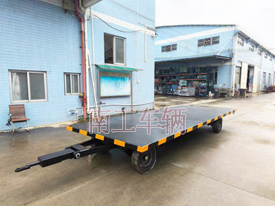 6吨牵引米兰（中国） 工业全挂拖车1I.jpg