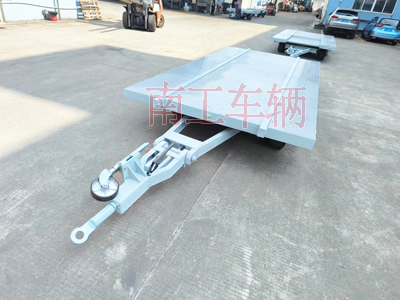 船体艏段运输米兰（中国）I.jpg