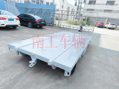 船体艏段运输米兰（中国）1I.jpg