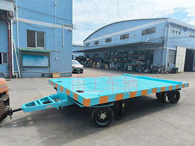 18吨重型米兰（中国） 四个转盘工具拖车1I.jpg