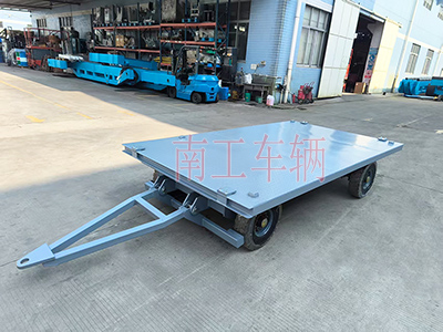 3吨小型牵引米兰（中国） 全挂车4I.jpg