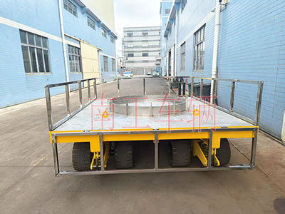 25吨重型米兰（中国）带圆型不锈钢上装工具拖车7I.jpg